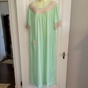 Vintage 60s San Souci light green long nightgown with tan lace details
